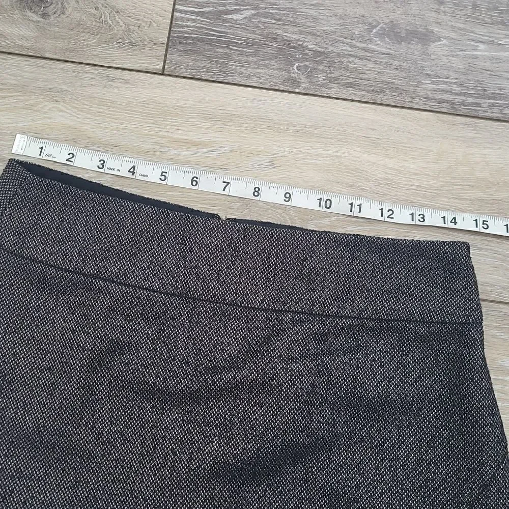 Banana Republic business career skirt textured gray high waist size 6